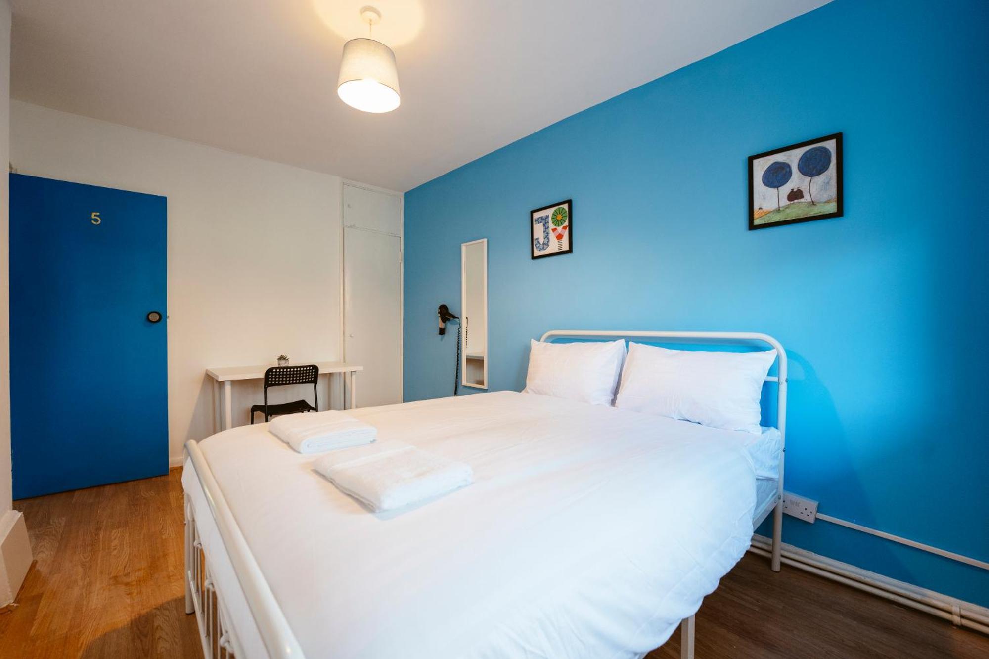 Deptford Bridge Double Rooms 伦敦 外观 照片
