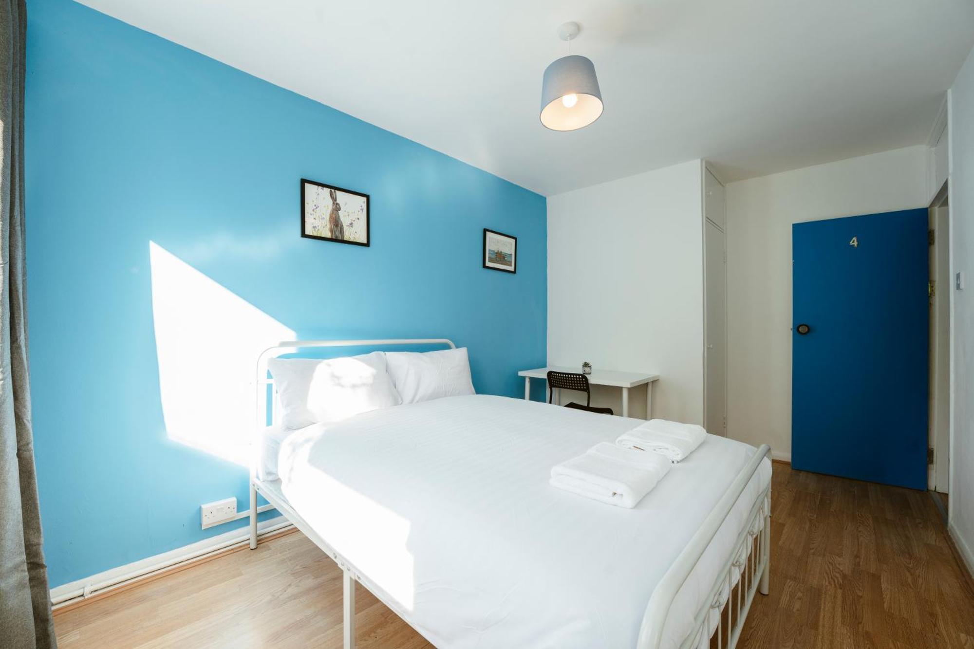 Deptford Bridge Double Rooms 伦敦 外观 照片